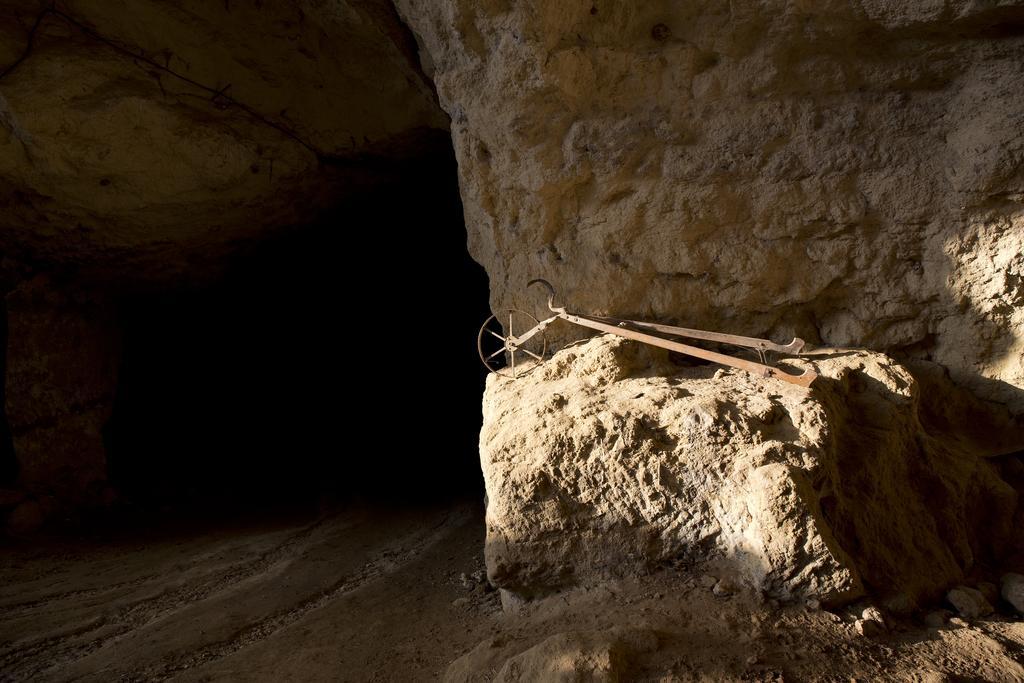 Cuevas Del Pino Turismo Rural Y Emocional Sl Villarrubia Exterior foto